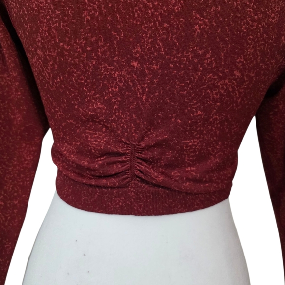 Gymshark Deep Red Fitness Long Sleeve Crop Top Size Large - Picture 4 of 6